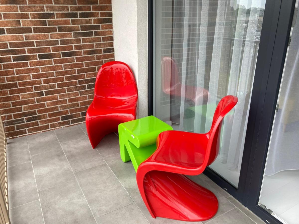 Apartamentul Max, Practic Si Confortabil Oradea Buitenkant foto